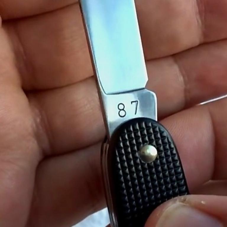 Victorinox Pioneer Alox Black Beauty 1987 850.- in Urdorf - Bild 2