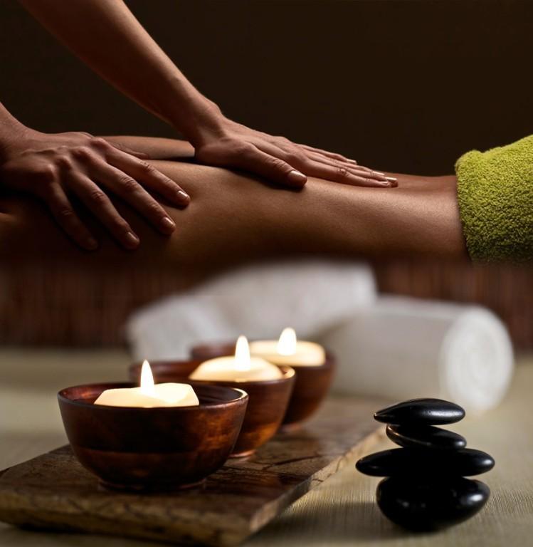 ntspannende Massage für Frauen – bei Ihnen zu Hause (Schwyz & Um in Lachen - Bild 1