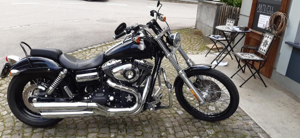 Harley Davidson FXDWG in Emmen - Bild 2