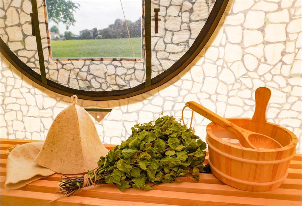 Sauna im Freien in der Nähe von Bern in Lyss - Bild 1