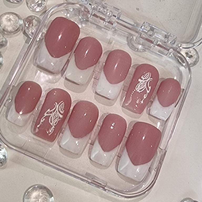 Press on Nails auch auf Wunsch in Luzern - Bild 4