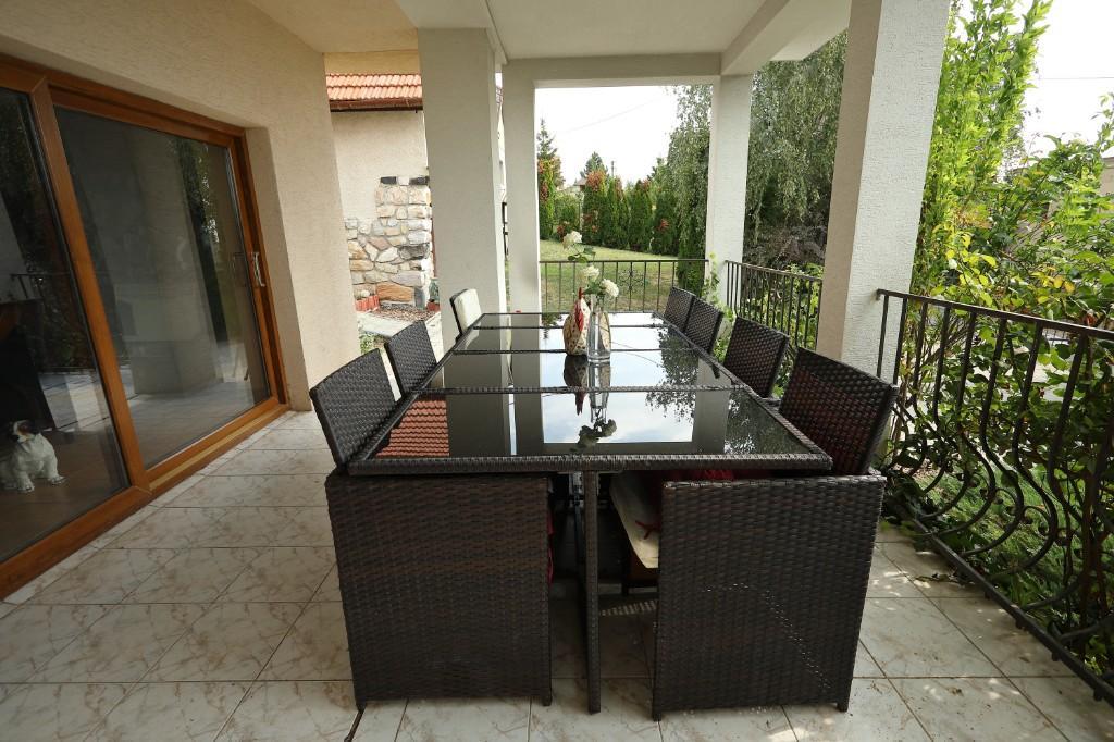 Haus mit Nebenhäusern, Pool und Weinberg in Vinica Preissenkung in der Schweiz - Bild 10