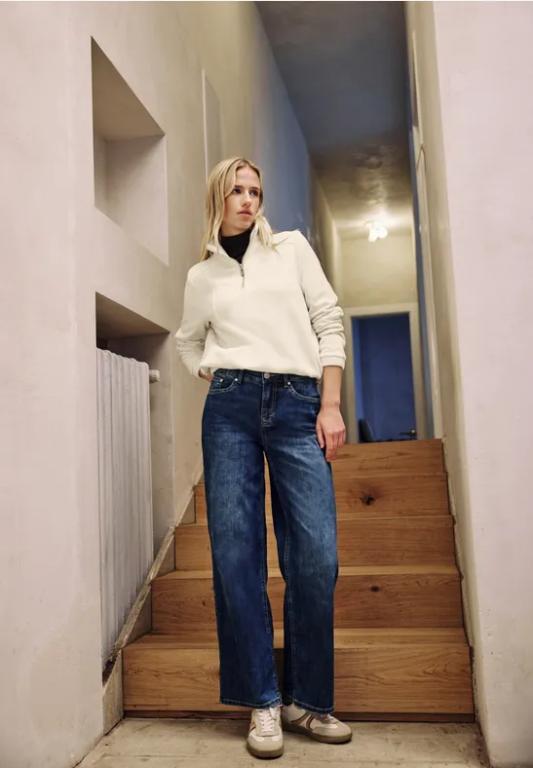Sweatshirt mit Zipper in Solothurn - Bild 1