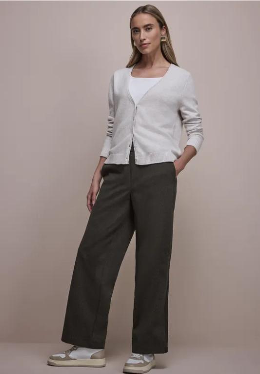 Straight Leg Hose in Embrach - Bild 1