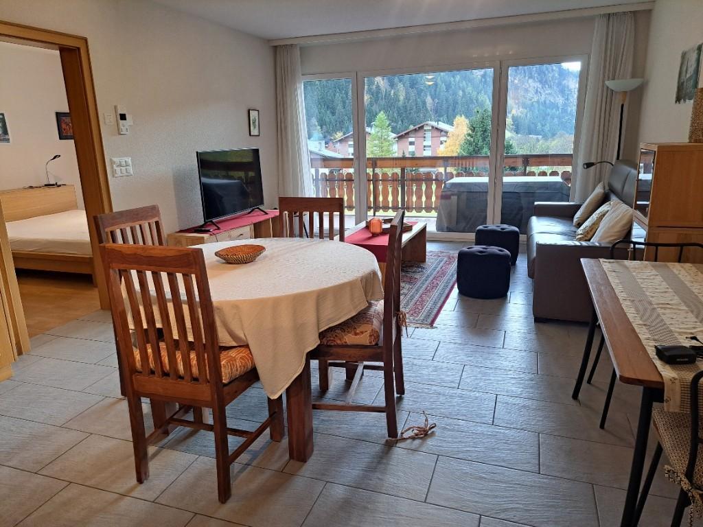 2.5-13, moderne 2.5-Zimmerwohnung mit Balkon, schöne Aussicht in Sierre - Bild 3