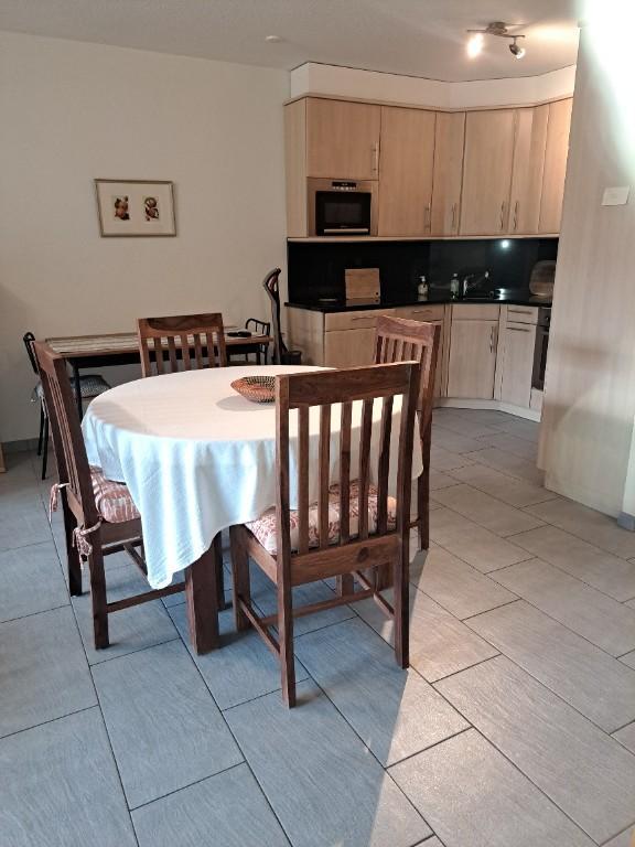 2.5-13, moderne 2.5-Zimmerwohnung mit Balkon, schöne Aussicht in Sierre - Bild 5