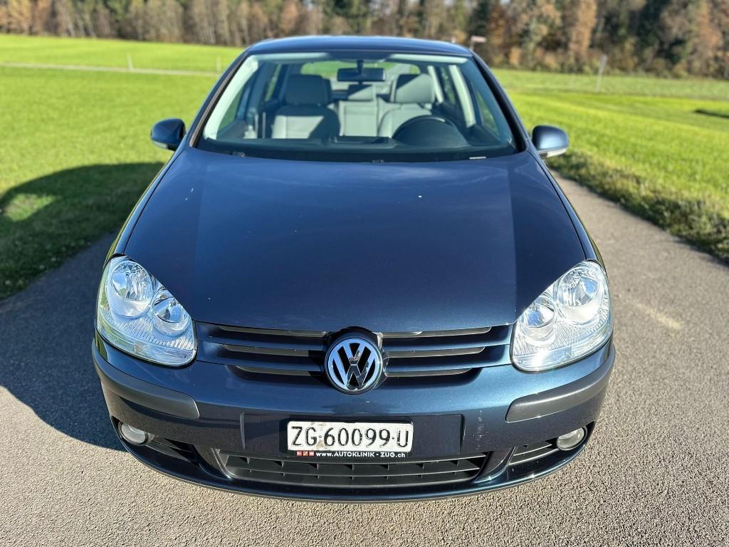 VW Golf 2.0 FSI Sportline in der Schweiz - Bild 2