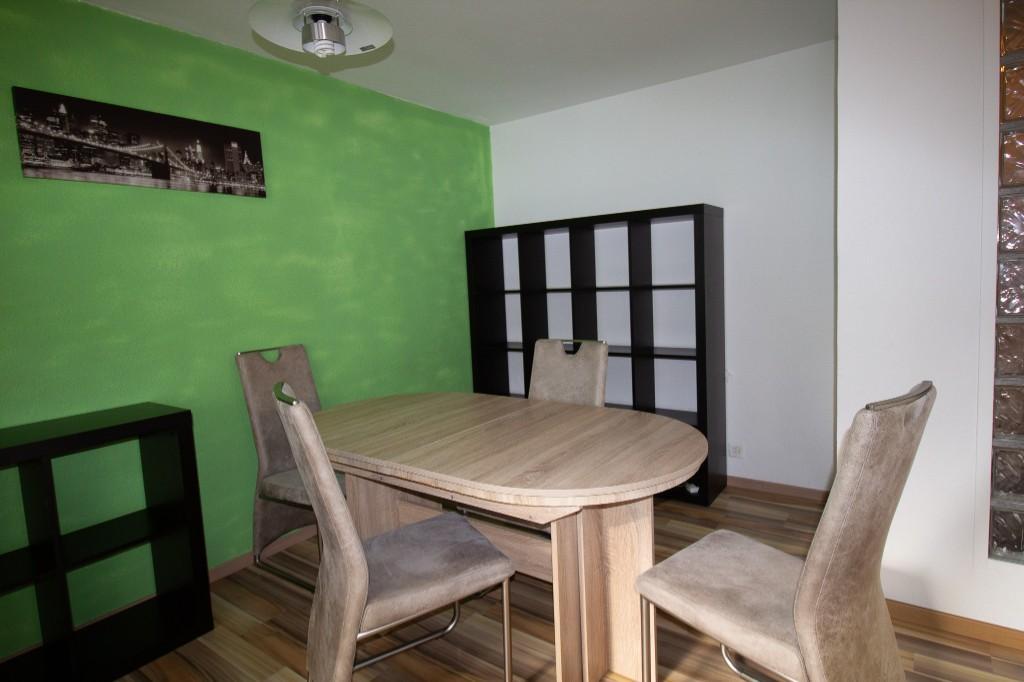 2.5-02, helle 2.5-Zimmer Attikawohnung mit 2 Balkonen in Sierre - Bild 2