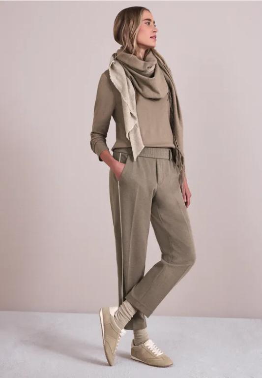Slim Leg Hose in Urdorf - Bild 1