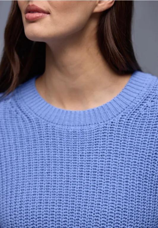 Grobstrickpullover in Aesch - Bild 1