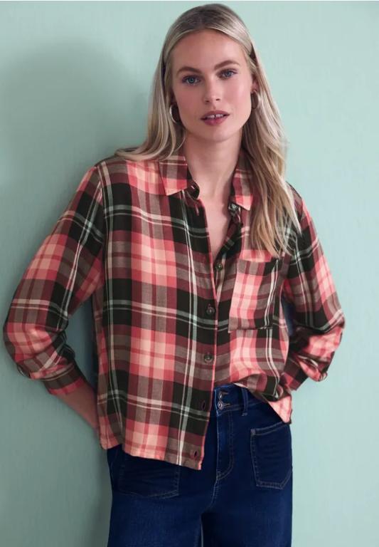 Karierte Hemdbluse in Chur - Bild 1