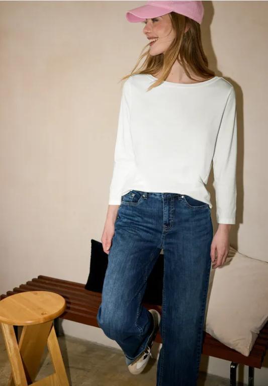 Basic Shirt mit U-Boot-Ausschnitt in Chur - Bild 1
