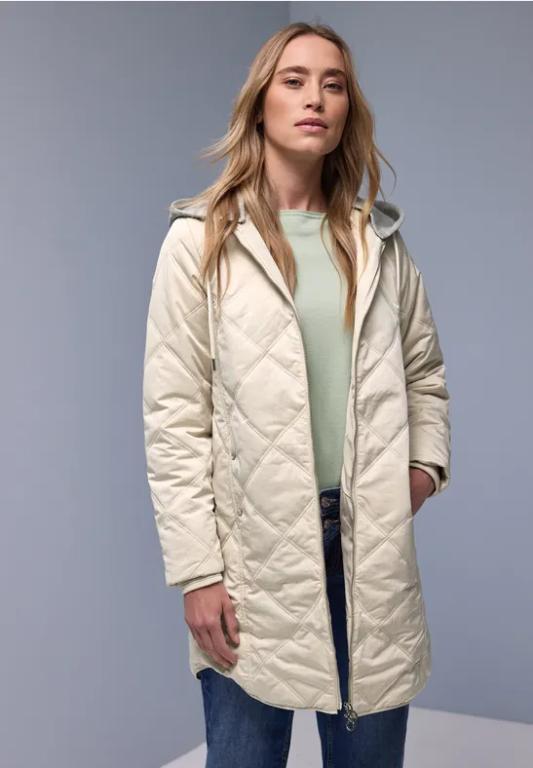 Jacke mit abnehmbarer Kapuze in Dulliken - Bild 1
