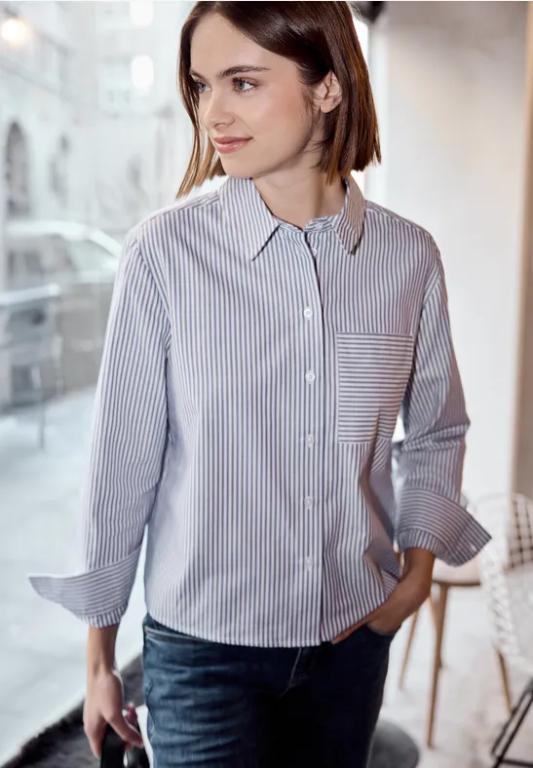 Gestreifte Hemdbluse in Dulliken - Bild 1