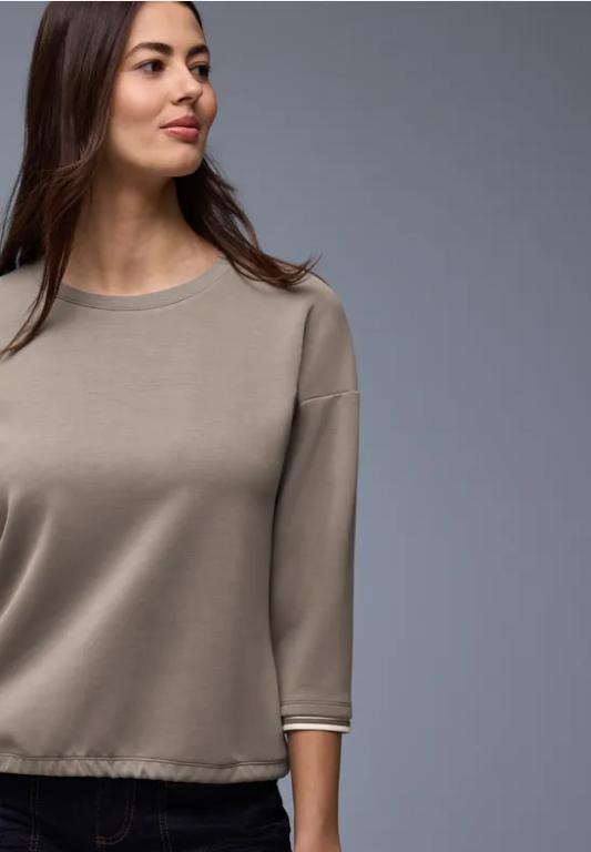 Silk-Look Shirt mit Details in St. Gallen - Bild 1