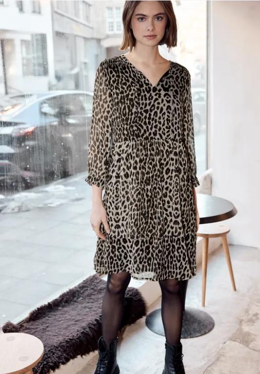 Knielanges Kleid in Zürich - Bild 1