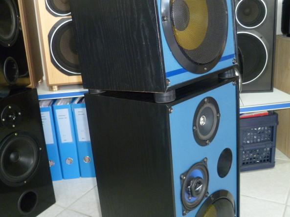 Hifi Professional Lautsprecher Boxen Edles Design in Urdorf - Bild 2