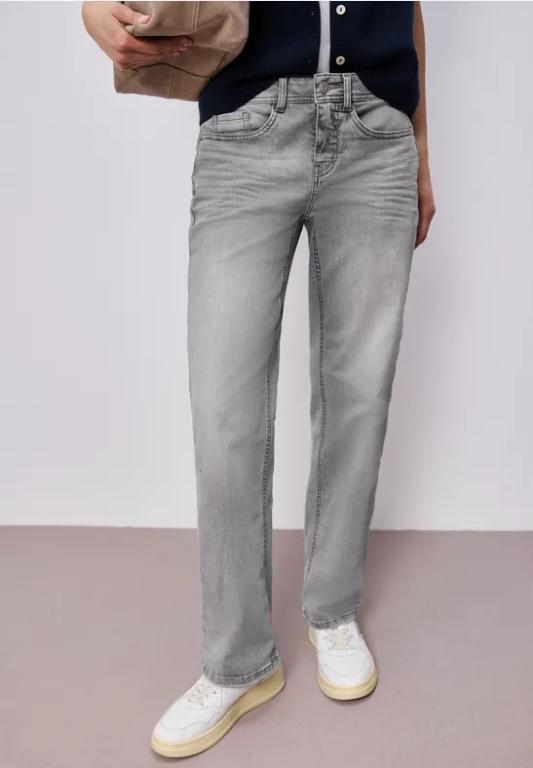 Straight Leg Jeans in Luzern - Bild 1