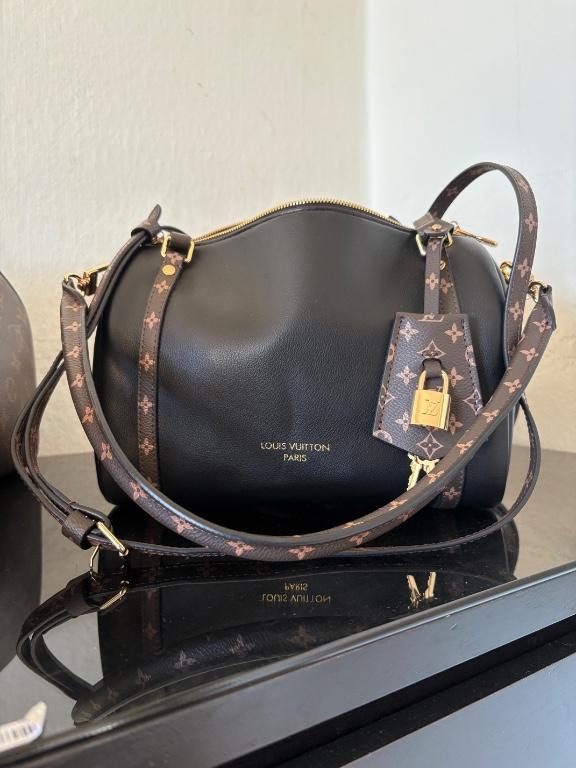 Louis vuitton express pm 26cm in Urdorf - Bild 2