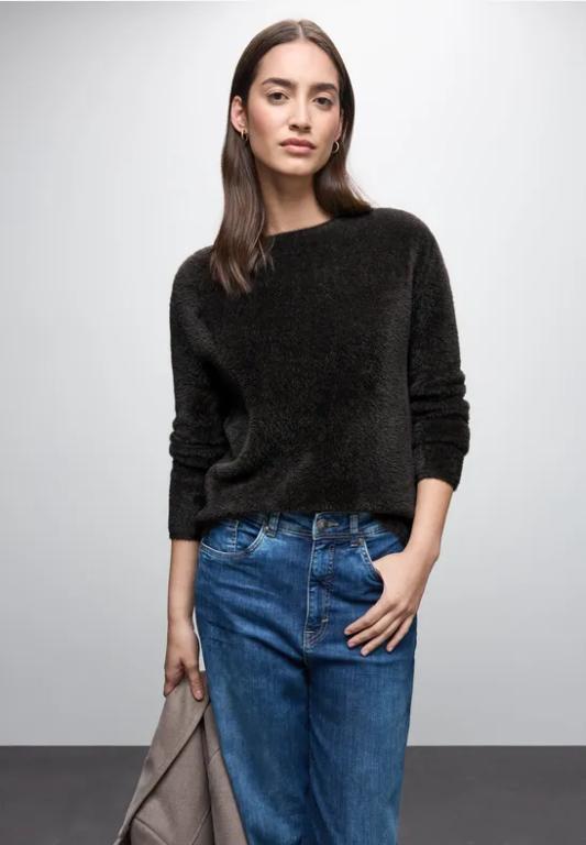Federgarn Pullover in Bern - Bild 1