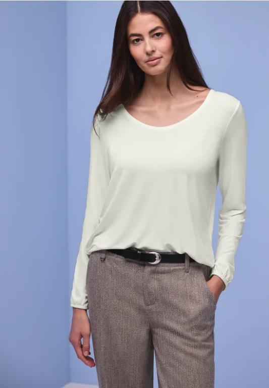 Basic Shirt in St. Gallen - Bild 1