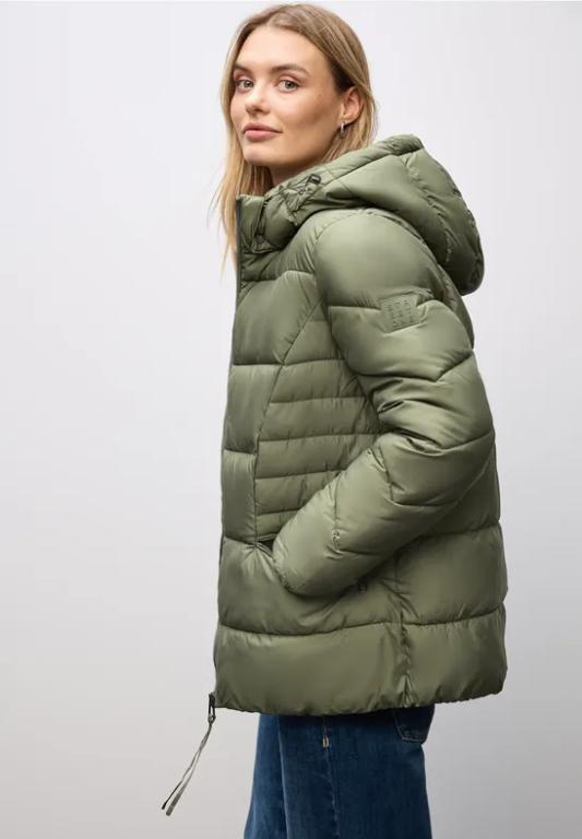 Kurze Steppjacke in Thun - Bild 1
