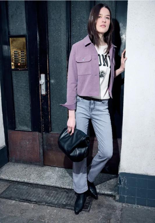 Bootcut Jeans in Thun - Bild 1
