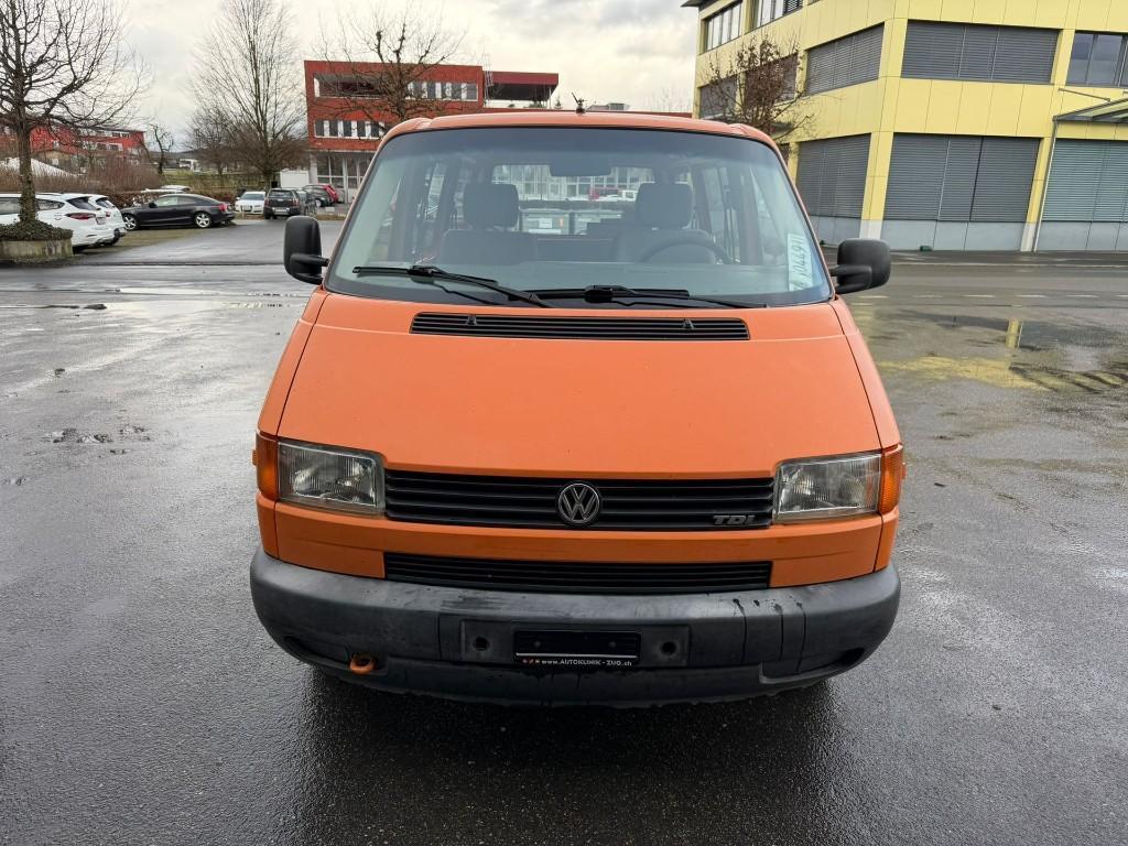 VW T4 Caravelle 2.5TDI ABS in der Schweiz - Bild 2