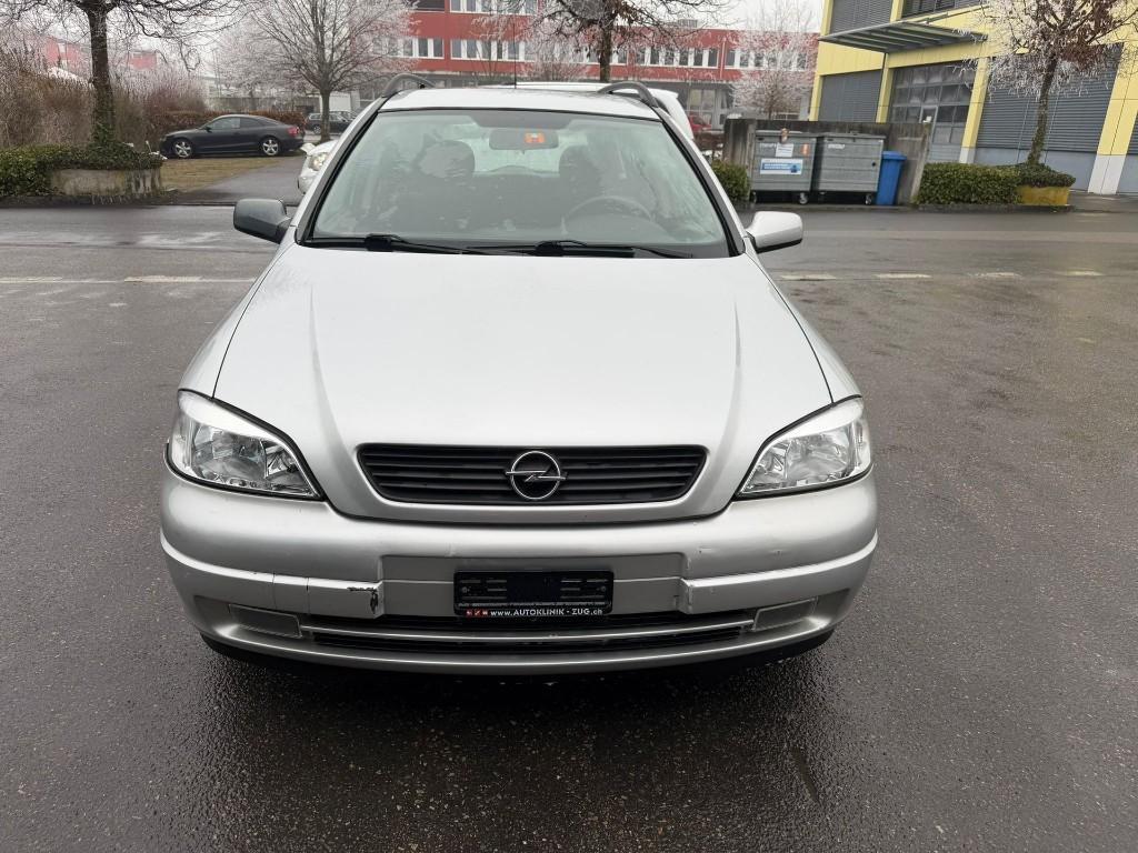 OPEL Astra Caravan 1.6i 16V Club in der Schweiz - Bild 3