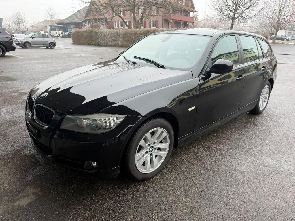 BMW 318d Touring Dynamic Edition in der Schweiz - Bild 2