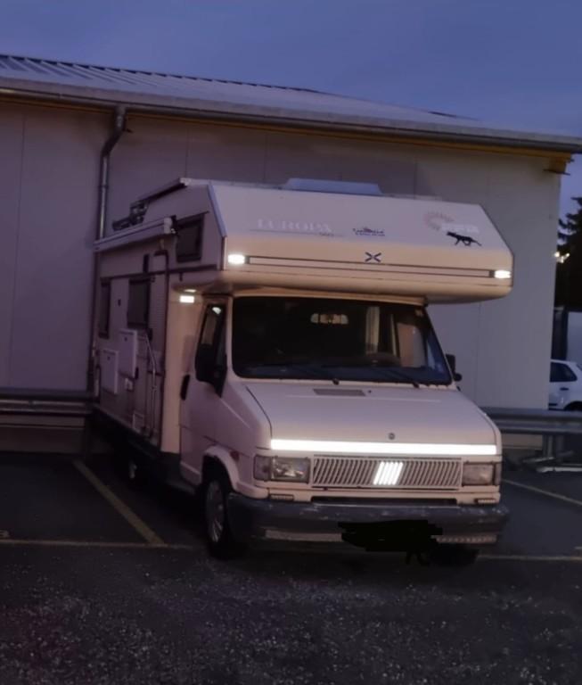 Wohnmobil zu verkaufen - Baujahr 1991 in Sursee - Bild 1