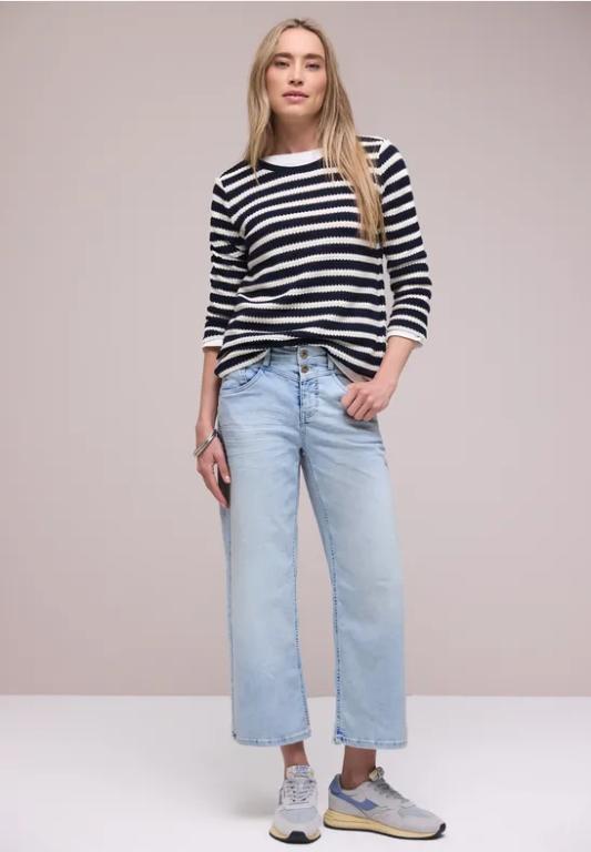 Wide Leg Jeans im Loose Fit in Chur - Bild 1