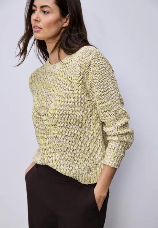 Grobstrickpullover in Solothurn - Bild 1