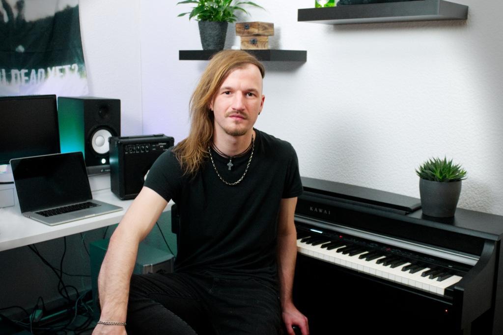 Klavierunterricht (Rock, Pop, Arrangieren, Bandvorbereitung) in Regensdorf - Bild 1