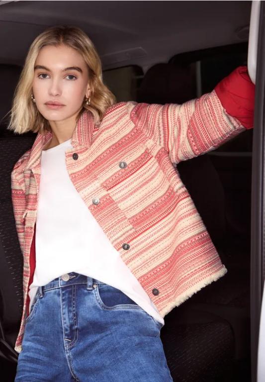 Jacke mit Streifen in Bouclé Qualität in Willisau - Bild 1