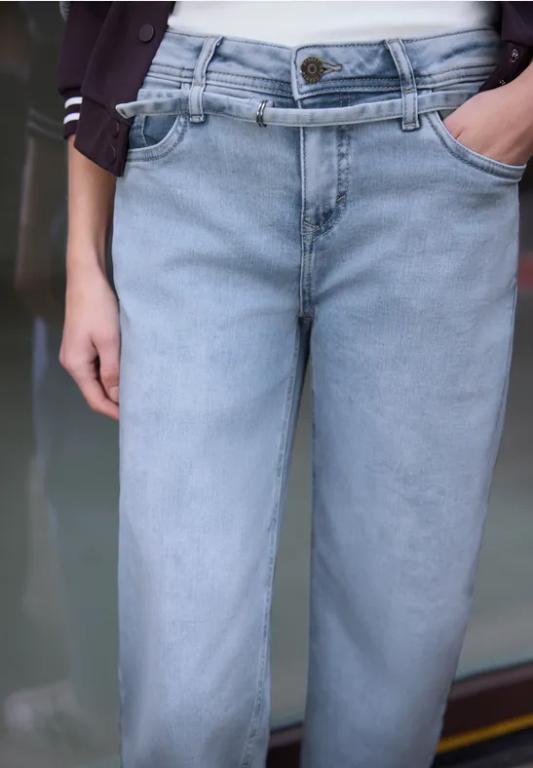 Wide Leg Jeans in Appenzell - Bild 1