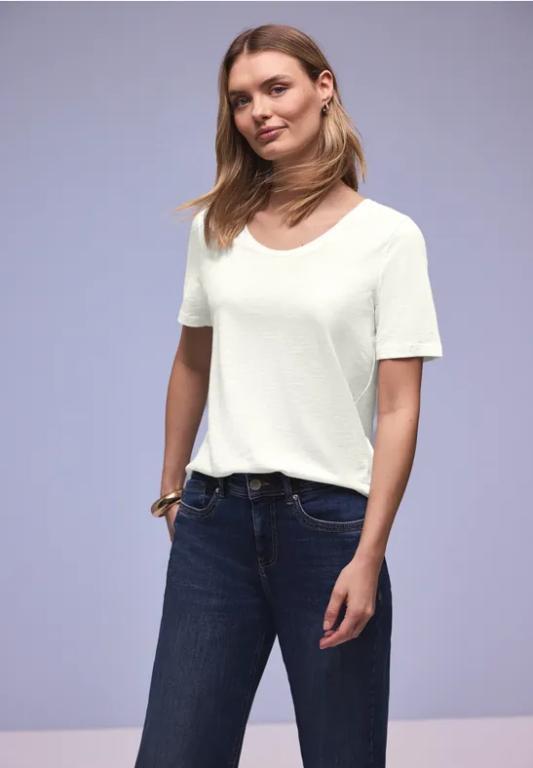 Basic T-Shirt mit gerundetem V-Neck in Bern - Bild 1