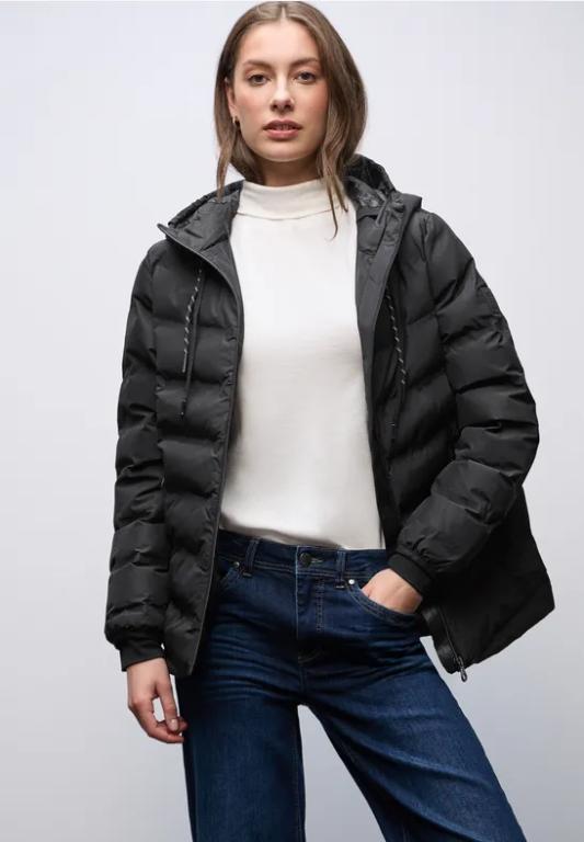 Jacke mit geklebten Nähten in Bern - Bild 1