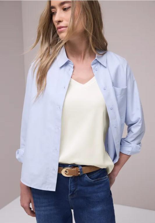Basic T-Shirt mit V-Neck in Unifarbe in Solothurn - Bild 1