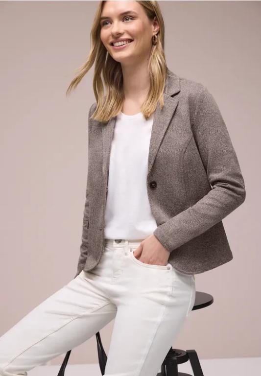 Basic Blazer mit Reverskragen in Luzern - Bild 1