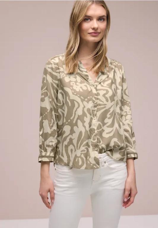 3/4-Arm Bluse mit Tapedetails in Willisau - Bild 1