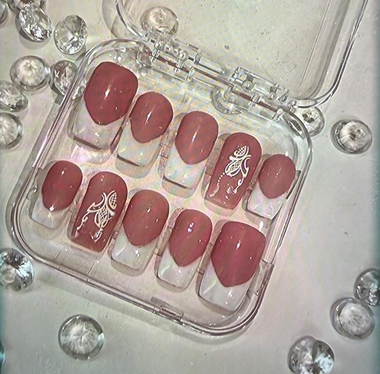 Press on nails auf Wunsch in Luzern - Bild 2