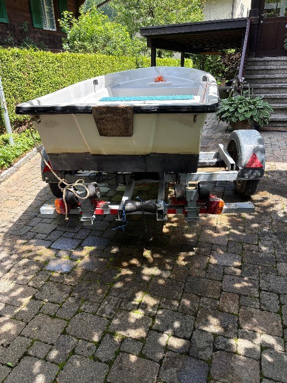 Gepflegtes Boot in Glarus - Bild 6