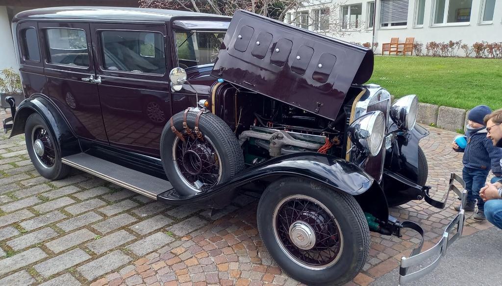 Oldtimer Hudson Great Eight 1930 in Eschenbach - Bild 9