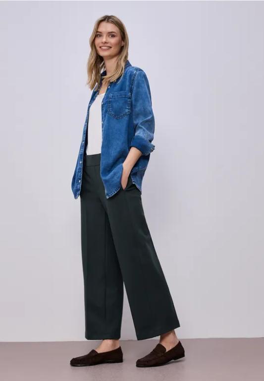 Wide Leg Hose mit Knopfdetail in Aesch - Bild 1