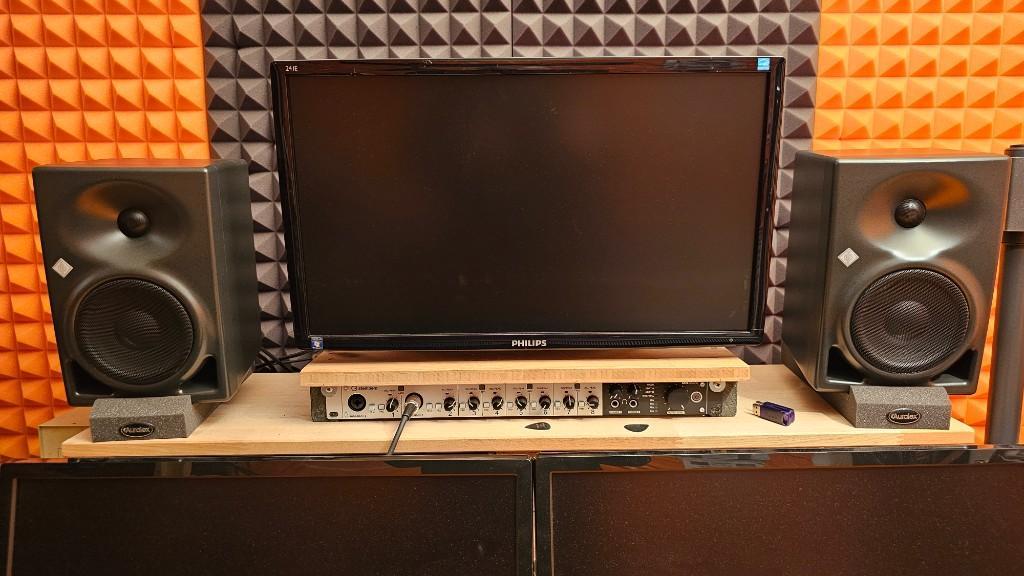 Neumann KH120 incl. originale Stative in Urdorf - Bild 1
