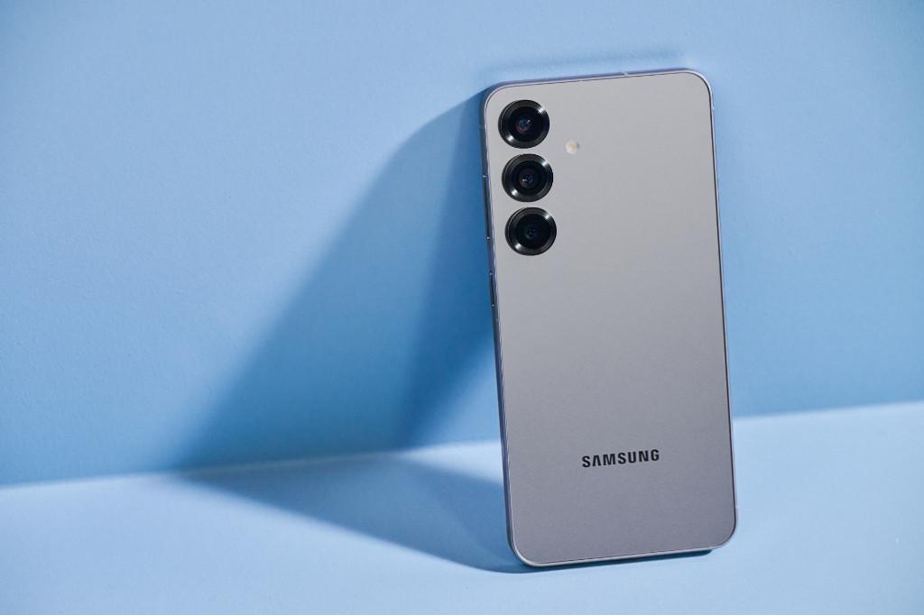 Samsung Galaxy-S25-5G-256GB-12GB RAM-Silver Shadow-NEU in Wattwil - Bild 1