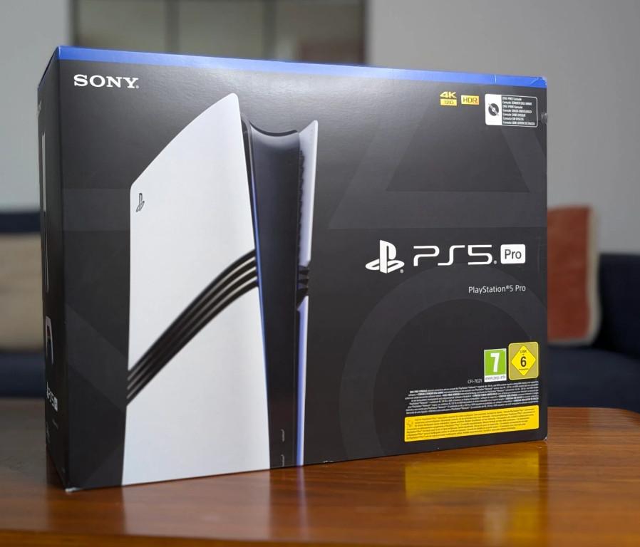 SONY PS5 PRO - NEU/OV - 2TB - WEISS - CONTROLLER - MIT GARANTIE in Wattwil - Bild 1