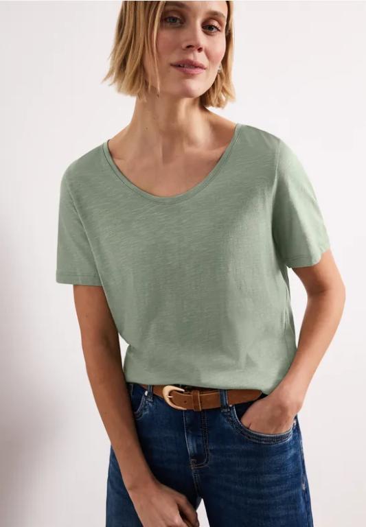 Basic T-Shirt aus Jersey in Aesch - Bild 1