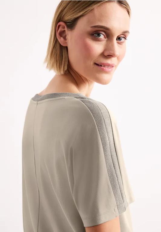 Dropped Shoulder Shirt mit Glitzer in Frauenfeld - Bild 1